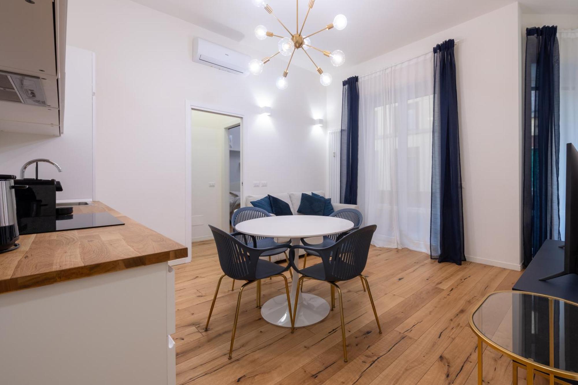 We Home - Babila Boutique - Milano Luaran gambar